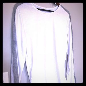 🔺Men’s long sleeve shirt. 🔺